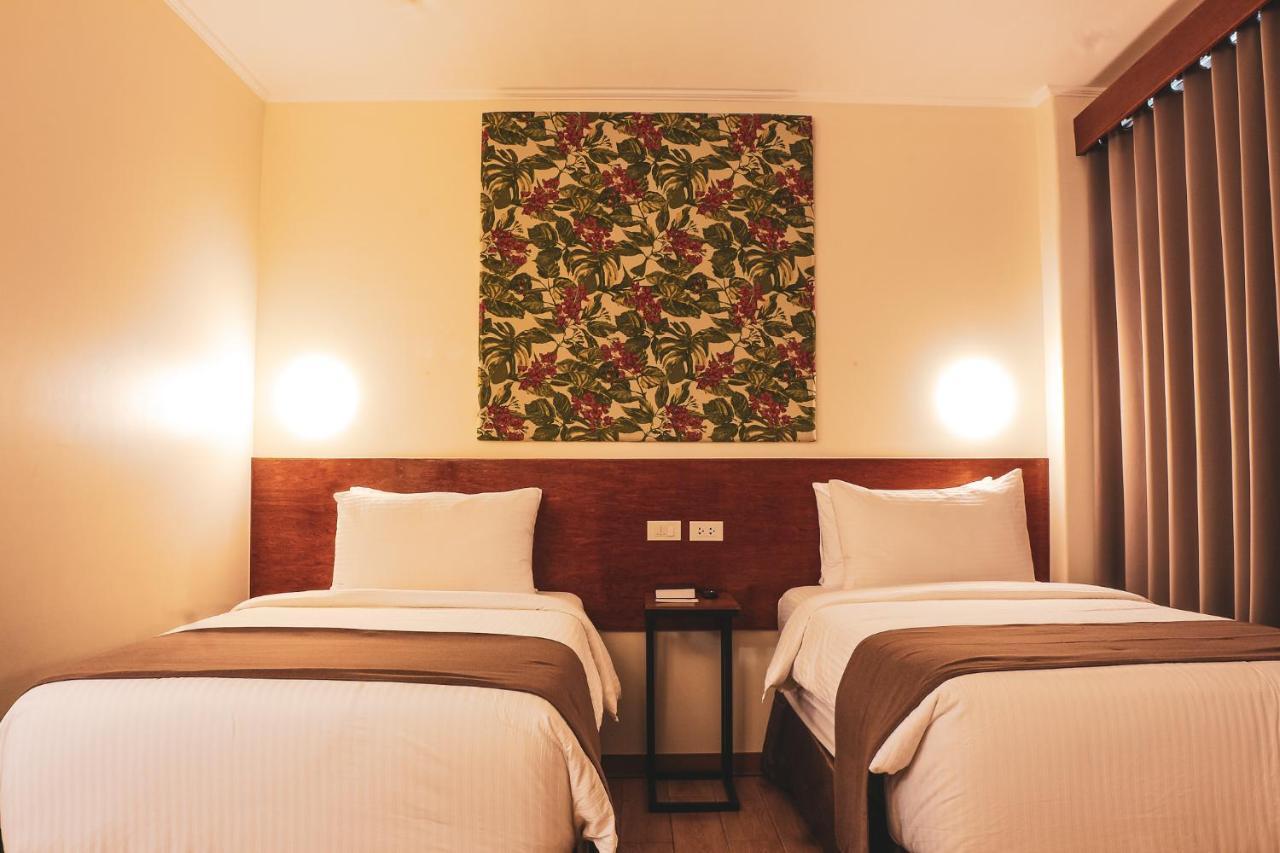 Hotel Sentro Legazpi Exteriér fotografie